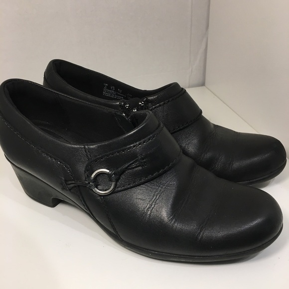 Clark’s Shoes Size 7.5M - Picture 2 of 14